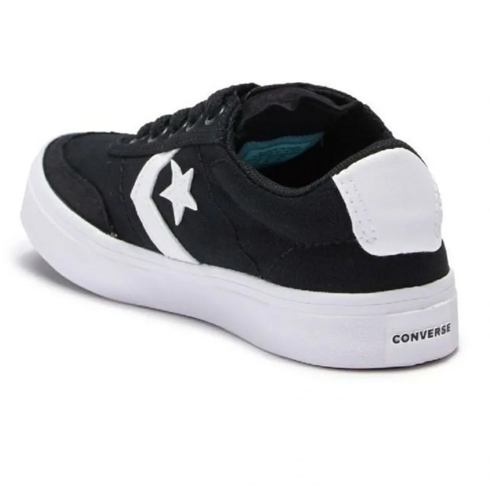 Converse Courtland Ox‎ Sneaker/Shoe | New in BOX/NWT!! 👟🖤